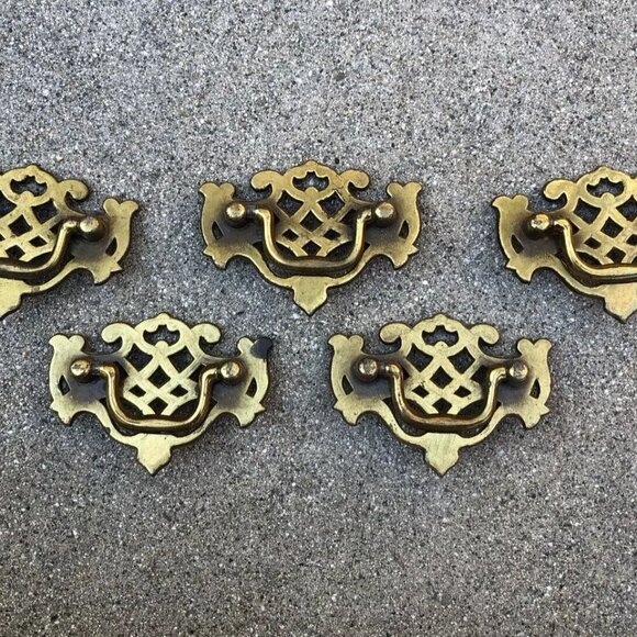 Vintage Antique Brass Chippendale Drawer Pulls Colonial Hardware 3"x2.25" LOT 5​ - Picture 1 of 8